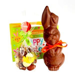 Paasgeschenk met chocolade paashaas